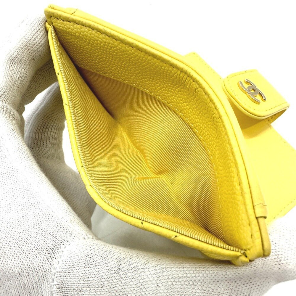CHANEL Yellow Wallet - Picture 15 of 16